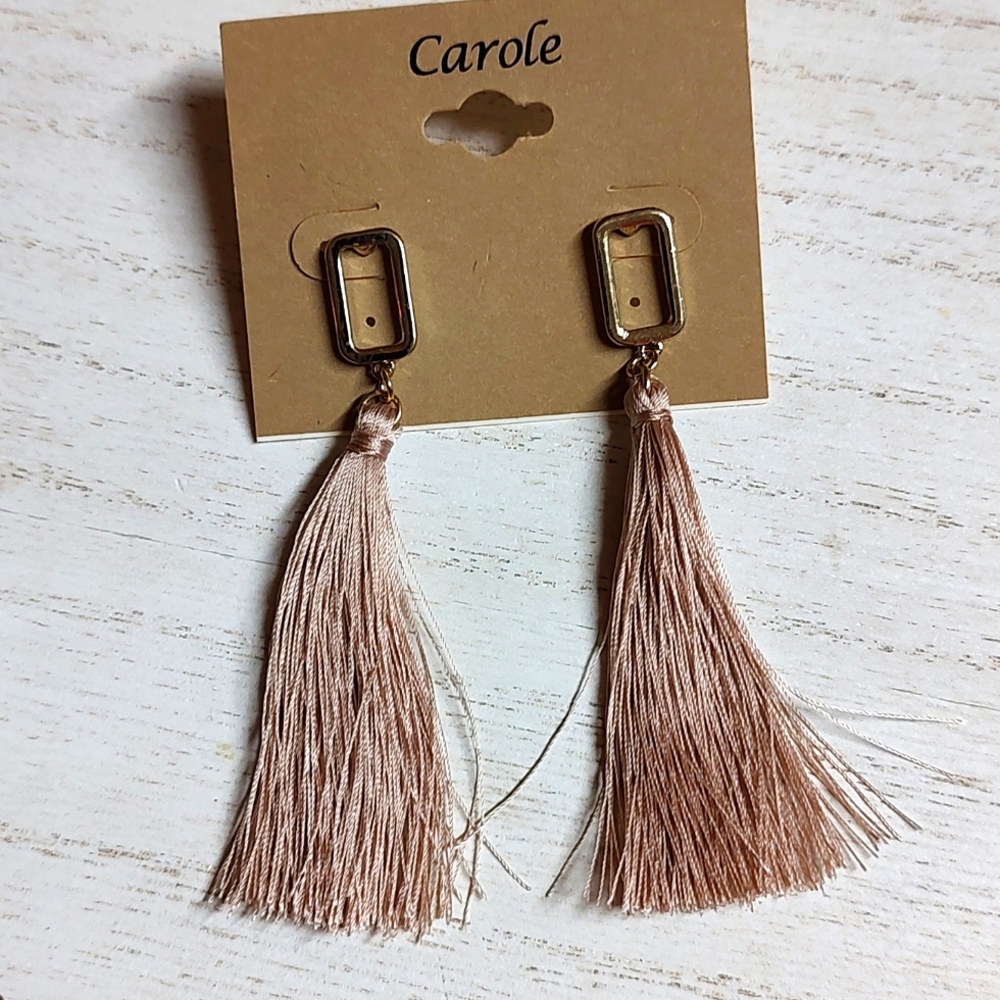 😻 3 For $15 Gold Tone Stud Light Brown Tassel Earrings